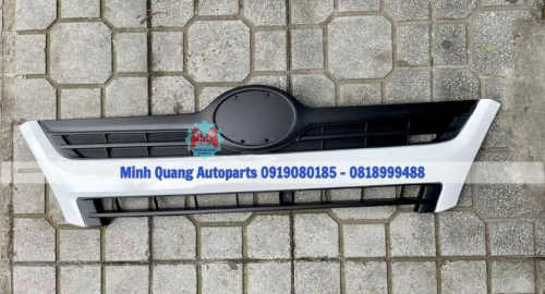Mặt ca lăng Hino 300 XZU Giá Rẻ Sẵn kho hiện nay