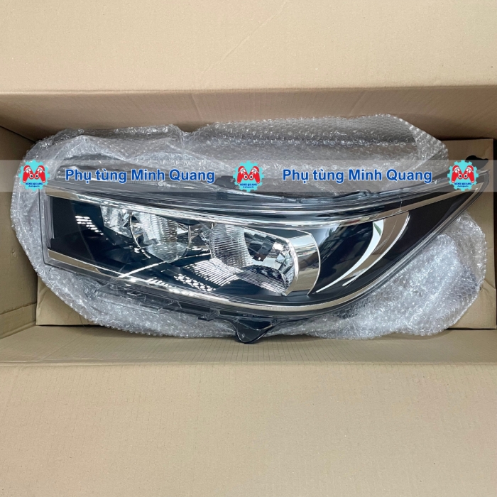 Đèn pha Toyota Innova 2016-2023