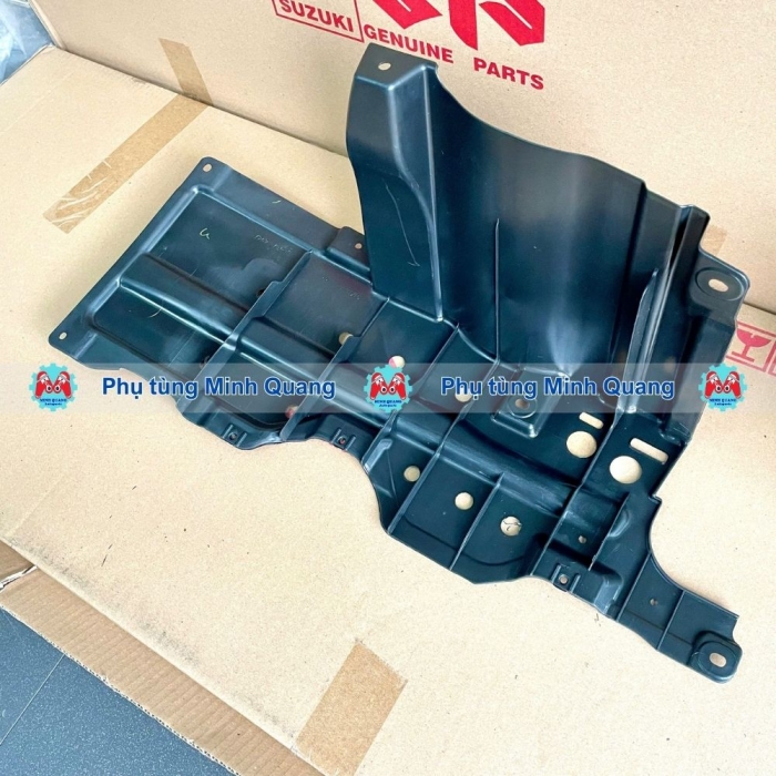 Chắn bùn gầm máy trái phải XL7/ Ertiga 2018-2025