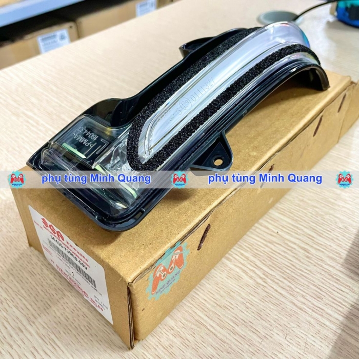 Xi nhan gương XL7 - Ertiga 2018-2022