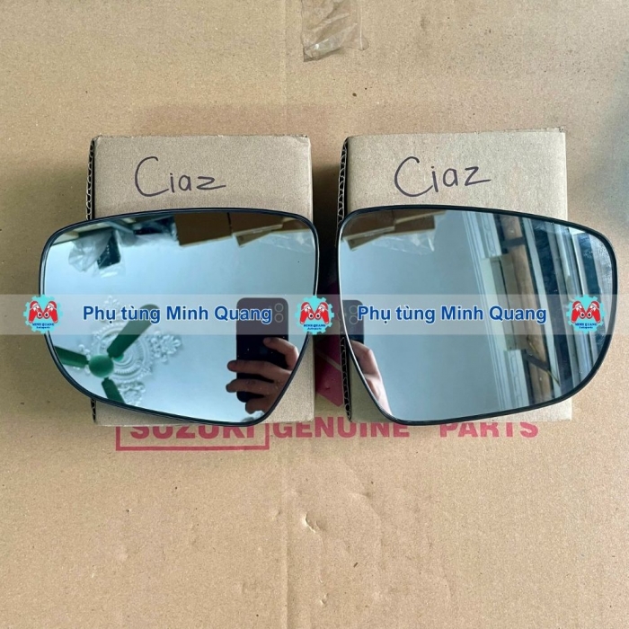 Mặt gương chiếu hậu Suzuki Ciaz 2016-2023