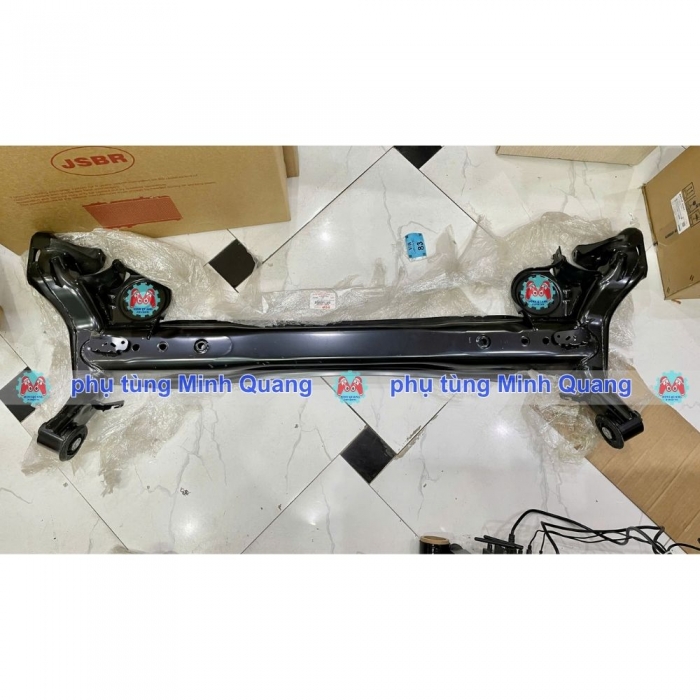 Dầm cầu sau Suzuki XL7 2019–2026