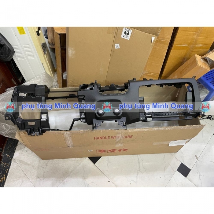 Táp lô dưới Suzuki Ertiga 2019–2026